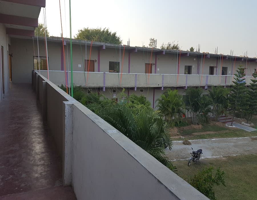 Mahathi College of Pharmacy Madanapalle Academic Building photo 1