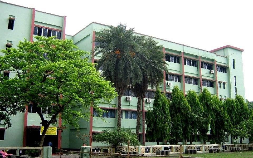 GCECT Academic Building photo 2