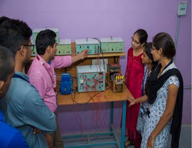 Sai Tirumala NVR Engineering College Narasaraopet Infrastructure photo 8