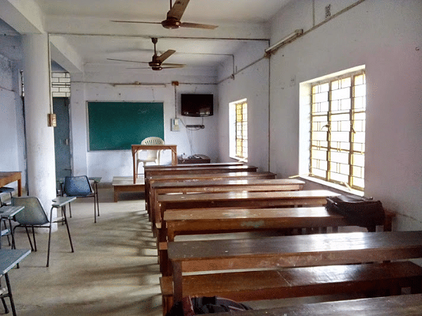 Sonargaon Vivekananda Institute for Primary Teachers Training Kolkata Building & Infrastructure photo 3