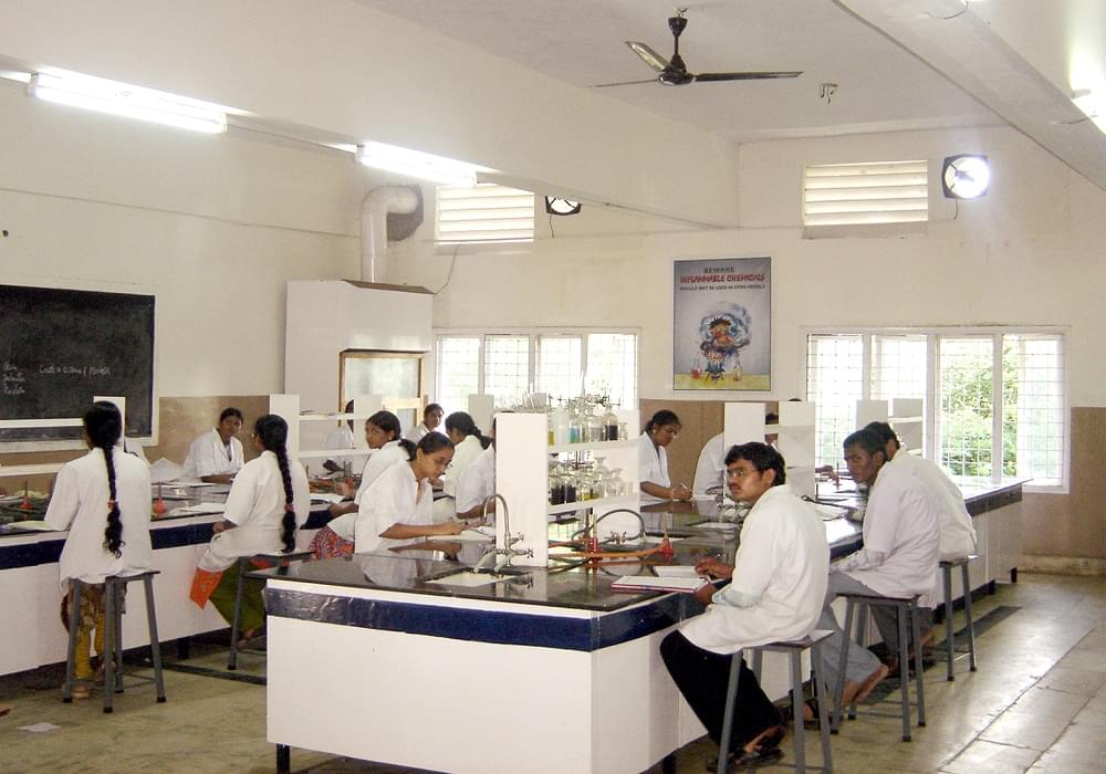 Vignan Pharmacy College Vadlamudi Infrastructure photo 9