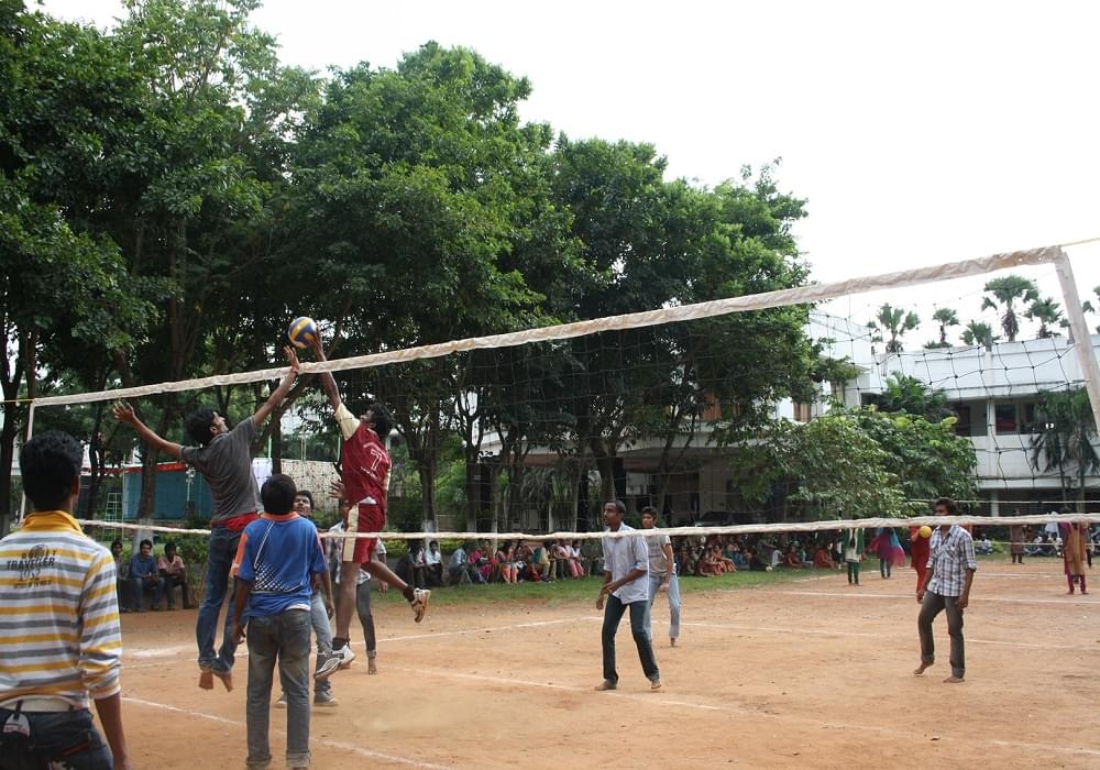 Vignan Pharmacy College Vadlamudi Events photo 11