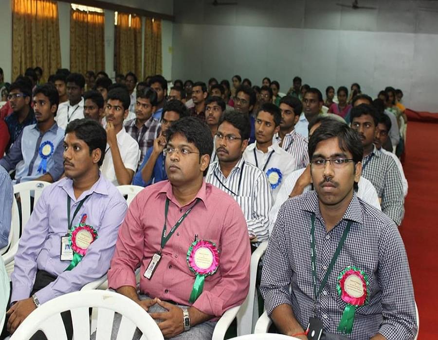 V. V. Institute of Pharmaceutical Sciences Gudlavalleru Events photo 7