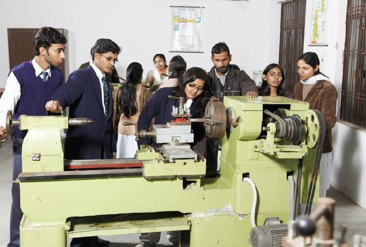 Rajarshi Rananjay Sinh Institute of Management & Technology Amethi Labs photo 11