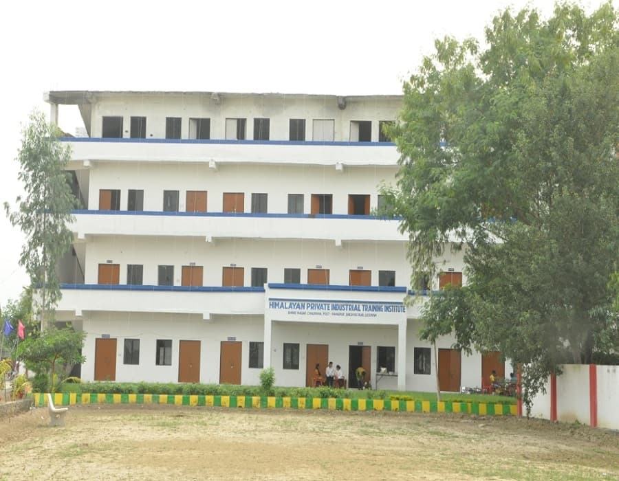 Himalayan Institute of Technology and Management Lucknow Infrastructure photo 1