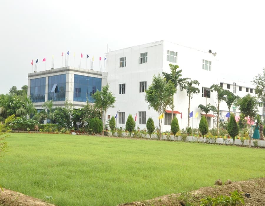 Himalayan Institute of Technology and Management Lucknow Infrastructure photo 3