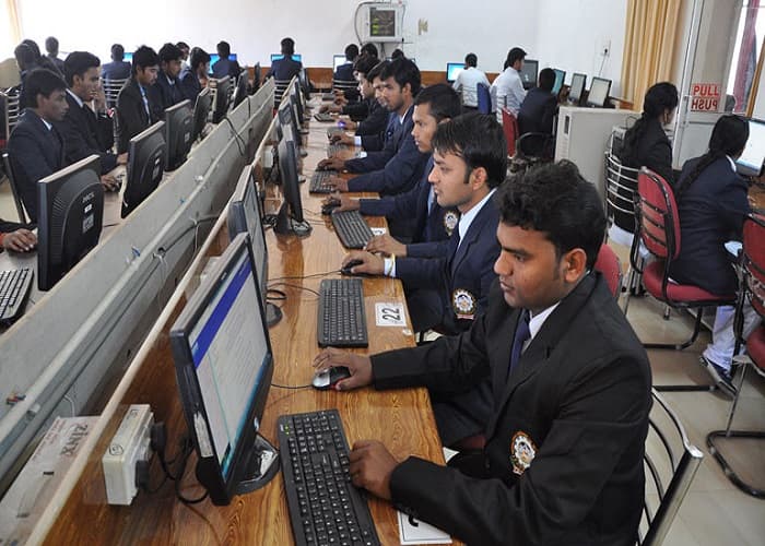 Himalayan Institute of Technology and Management Lucknow Infrastructure photo 5