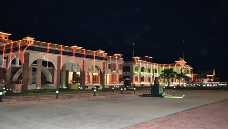 LNIPE Campus photo 11