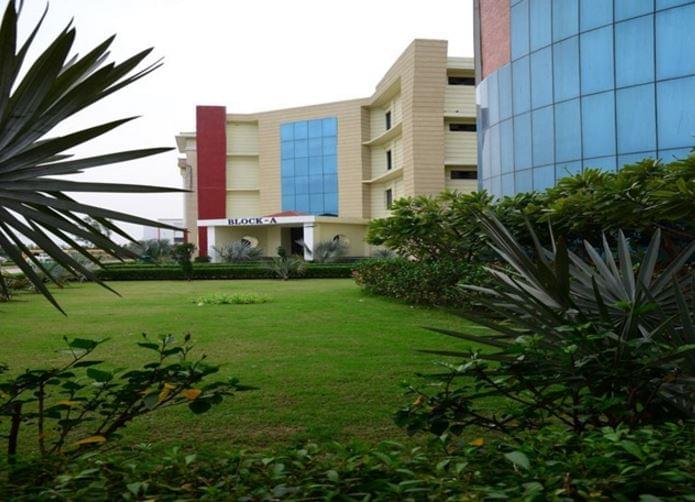 GL Bajaj Mathura Infrastructure photo 5