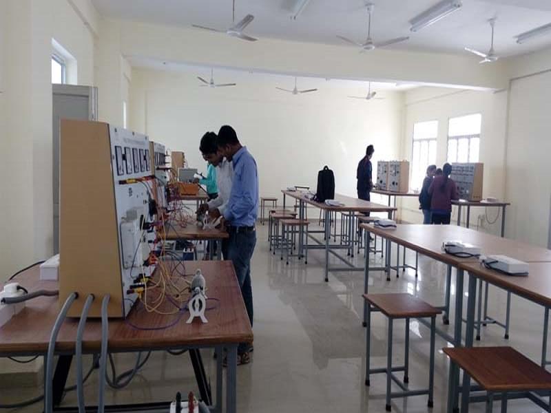 REC Banda Labs photo 7