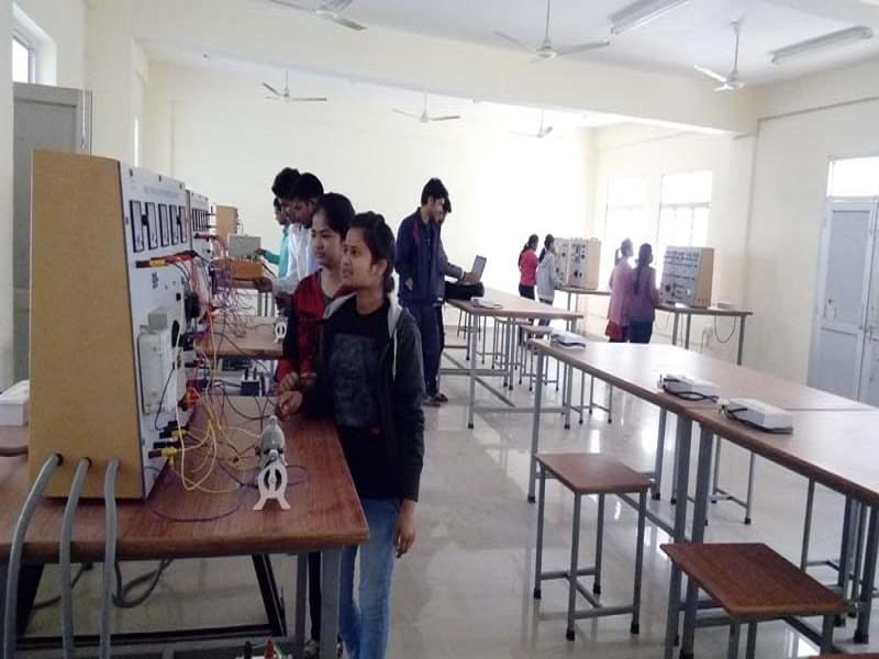 REC Banda Labs photo 11