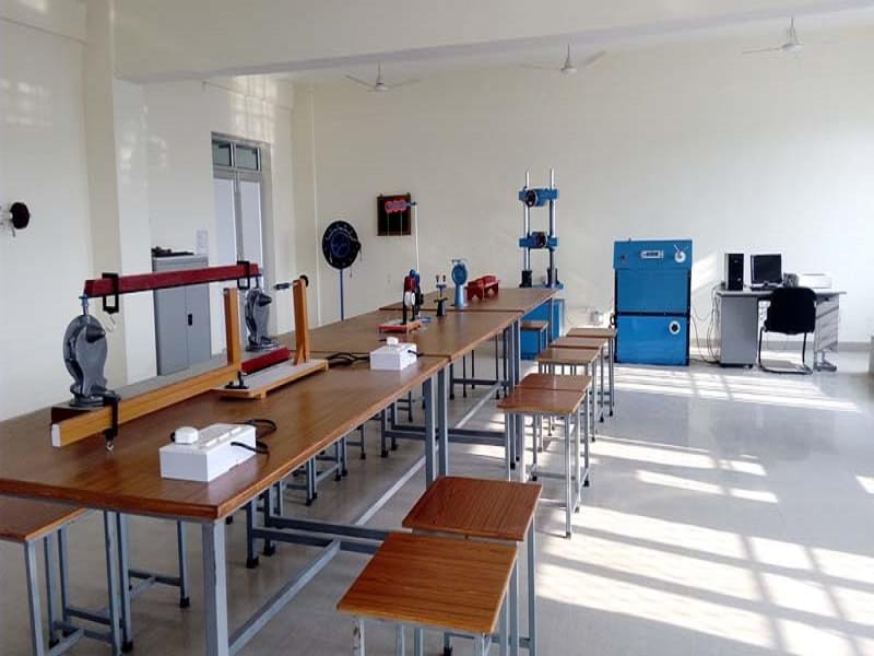 REC Banda Labs photo 20