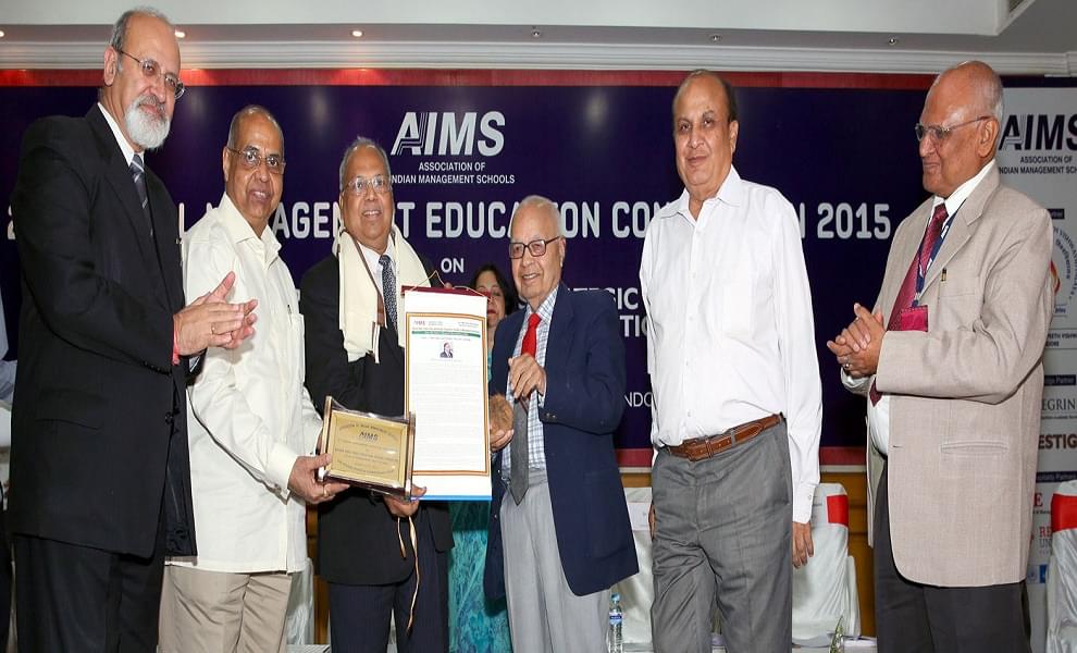 Shri Vaishnav Vidyapeeth Vishwavidyalaya Event photo 11