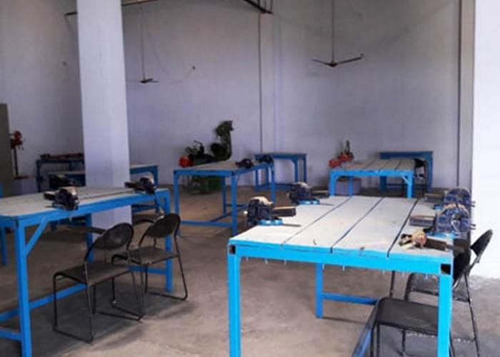 Adhunik College of Engineering Ghaziabad Labs photo 7