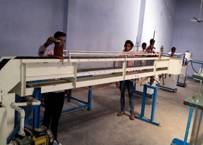 Adhunik College of Engineering Ghaziabad Labs photo 1