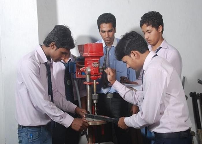 Adhunik College of Engineering Ghaziabad Infrastructure photo 12