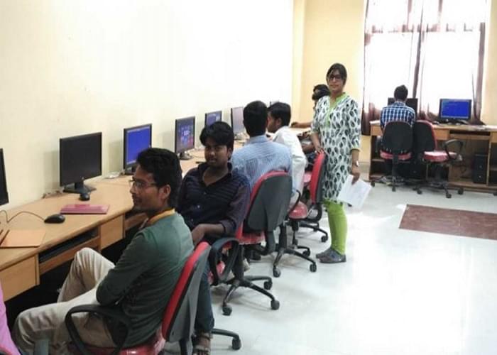 REC Ambedkar Nagar Facilities photo 9