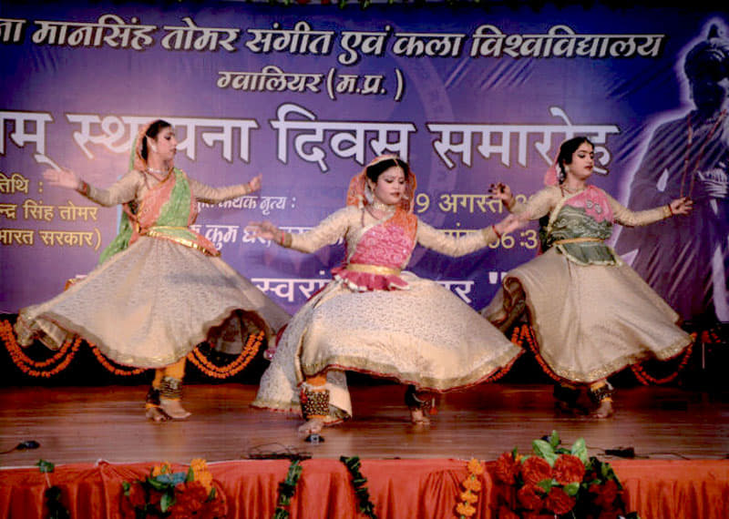 RMTU Extra Curriculars photo 2