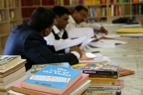 Sanchi University of BuddhistIndic Studies Bhopal Library photo 12