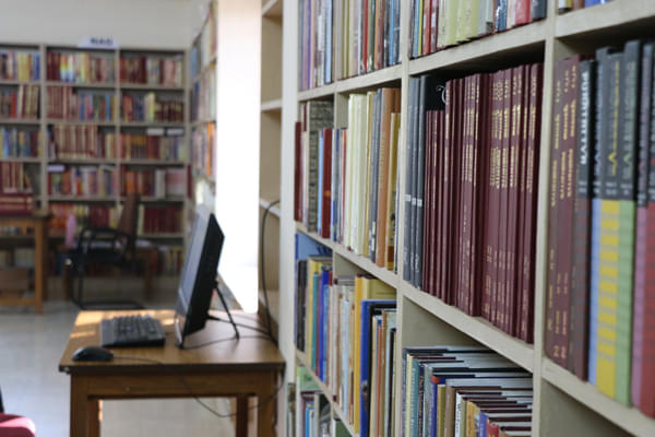 Sanchi University of BuddhistIndic Studies Bhopal Library photo 4