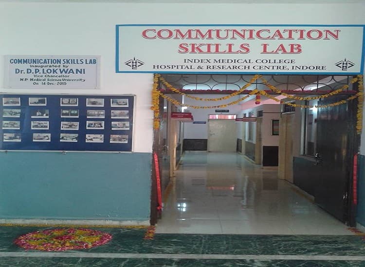 Index Medical College Hospital & Research Centre Indore Academic Building photo 2