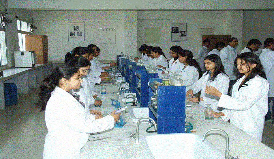 Index Medical College Hospital & Research Centre Indore Academic Building photo 3