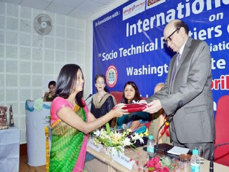 Rajarshi School of Management & Technology Varanasi Events photo 4