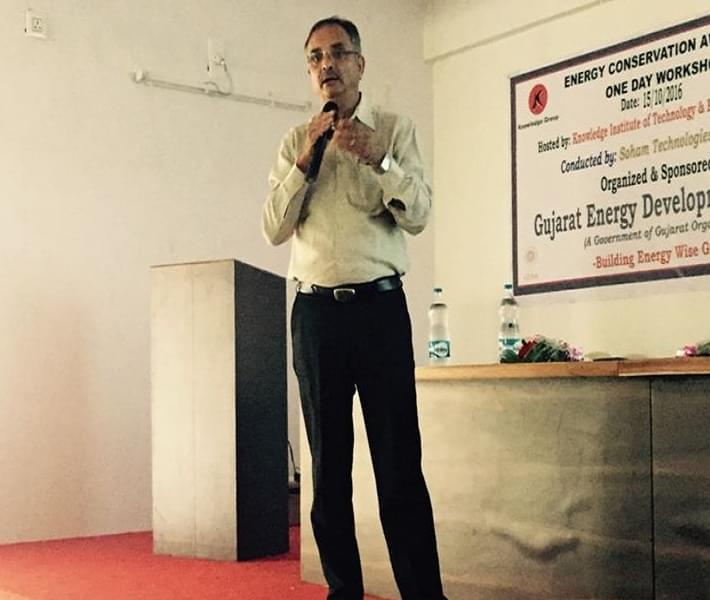 Knowledge Institute of Technology & Engineering Anand Events photo 10