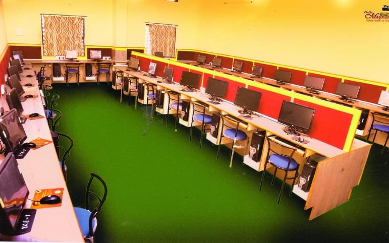 Yash College of Education Dhar Infrastructure photo 8