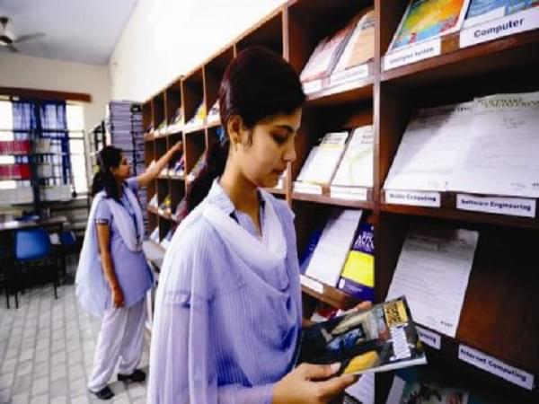 Rakshpal Bahadur College of Pharmacy Bareilly Infrastructure photo 7