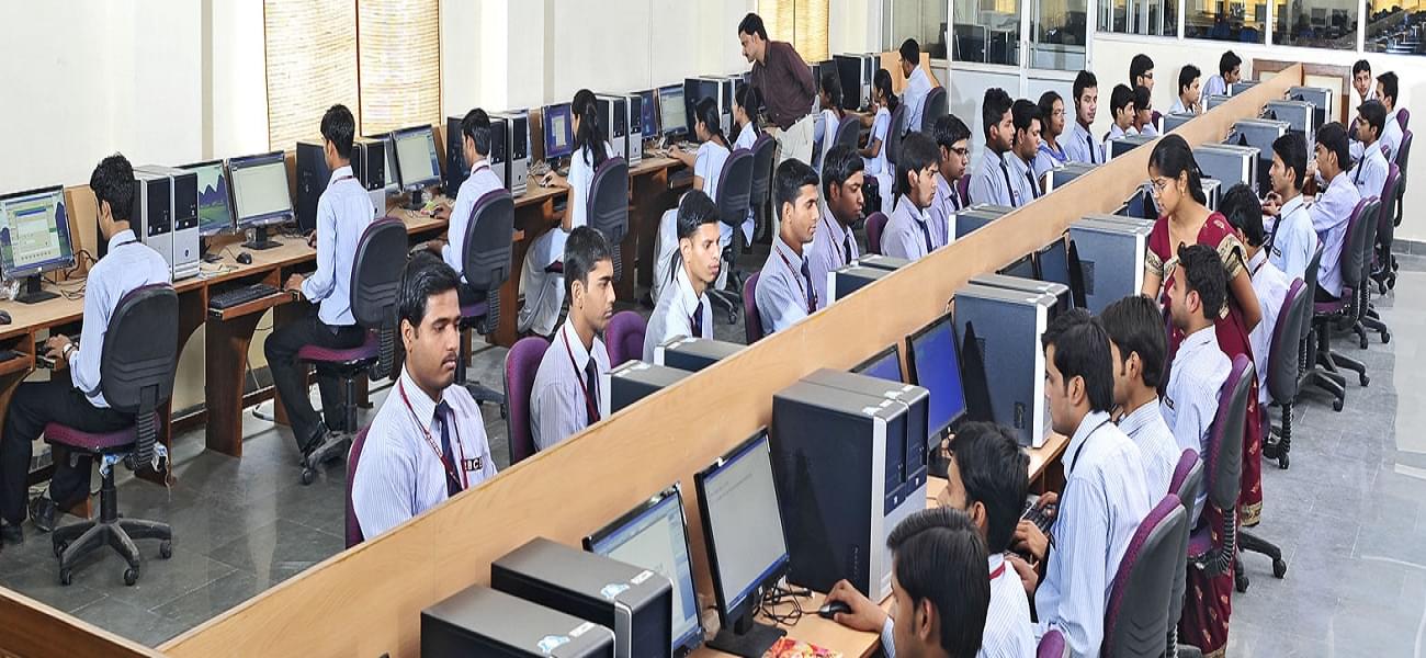 Rakshpal Bahadur College of Pharmacy Bareilly Infrastructure photo 12