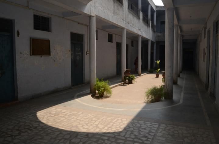J.C. MILL GIRLS COLLEGE Gwalior Academic Building photo 6