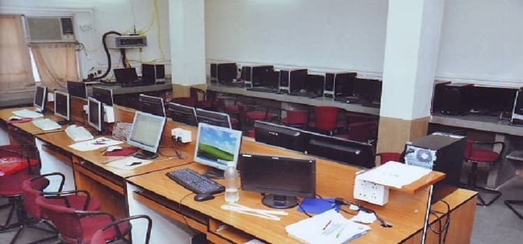 MKHS Gujarati Girls College Indore Campus photo 3