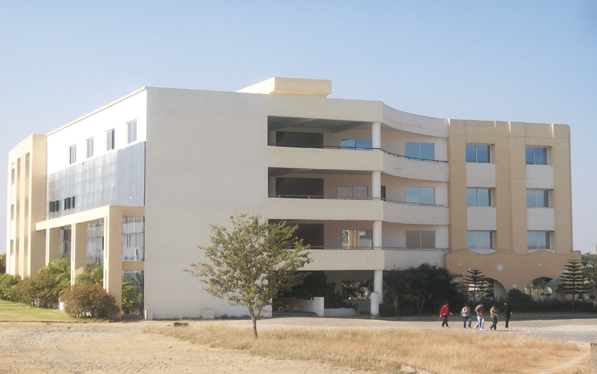 Sanghvi Innovative Academy Indore Building & Infrastructure photo 4