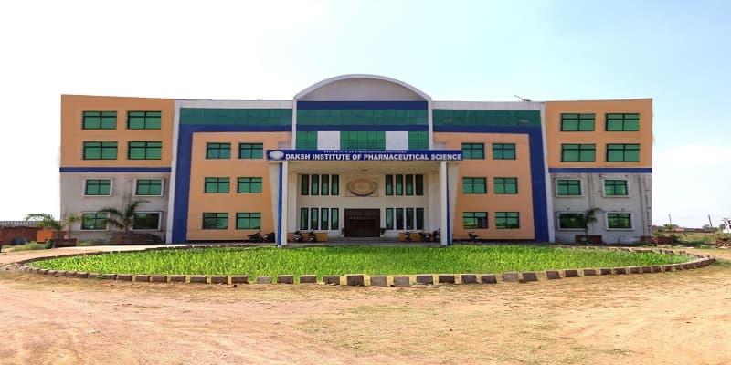 Daksh Institute of Pharmaceutical Science Chhatarpur Academic Building photo 2