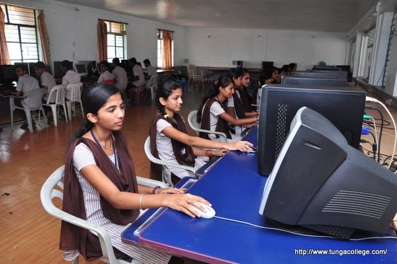Tunga Mahavidyalaya Shimoga Computer Lab photo 1