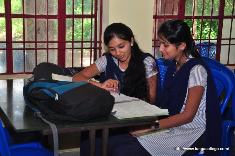 Tunga Mahavidyalaya Shimoga Library photo 3