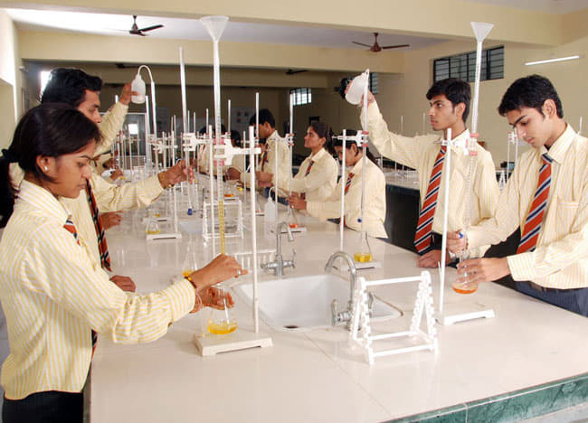 Mathuradevi Institute Pharmacy Indore Infrastructure photo 2