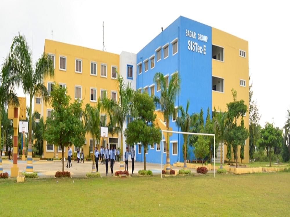 Gyan Ganga Institute of Technology and Sciences Jabalpur Academic Building photo 8