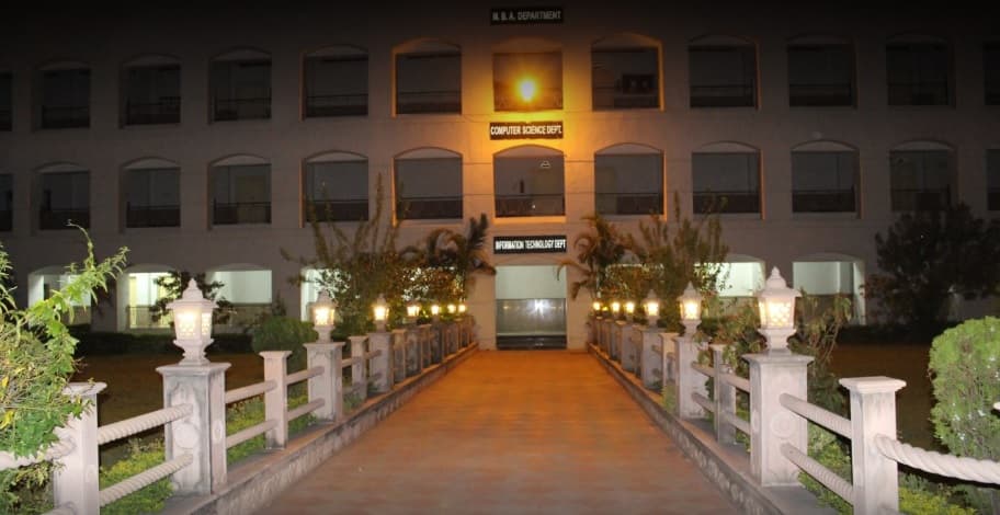 SRIT Jabalpur Academic Building photo 2