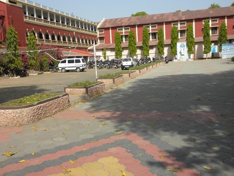 St Aloysius College Jabalpur Academic Building photo 4