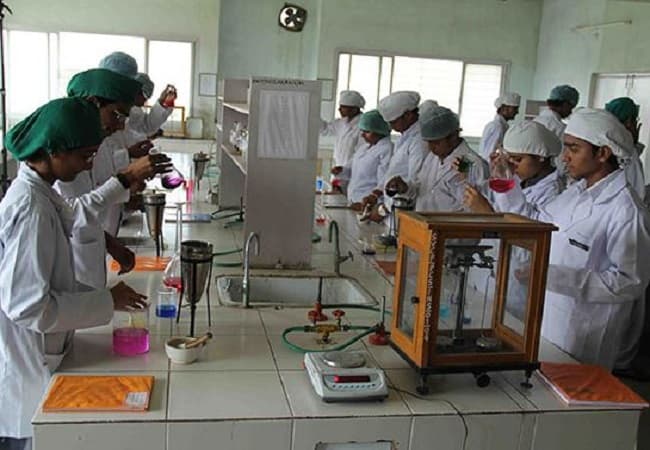 Swami Vivekanand College of Pharmacy Indore Favility photo 2