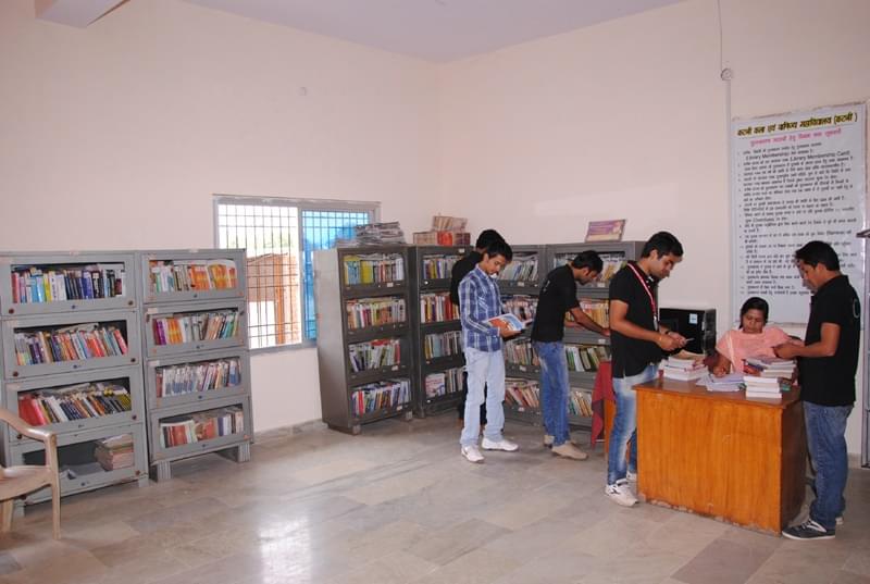 Katni Arts and Commerce College Infrastructure photo 1