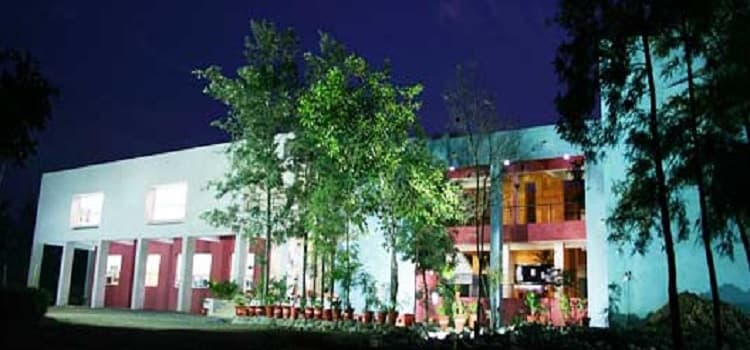 SDPS Women's College Indore Academic Building photo 2