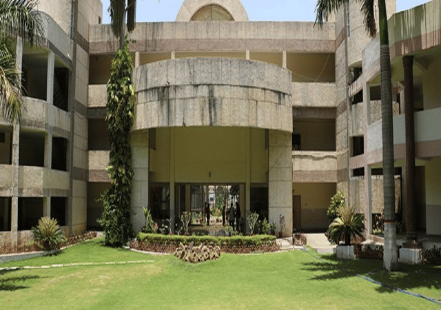 Career College of Law Bhopal Building & Infrastructure photo 9