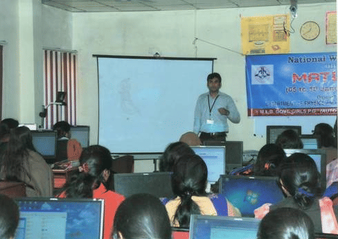 Government M L B Girls PG College Bhopal Workshop photo 3