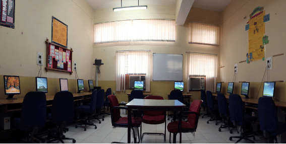 IEHE Laboratory photo 2