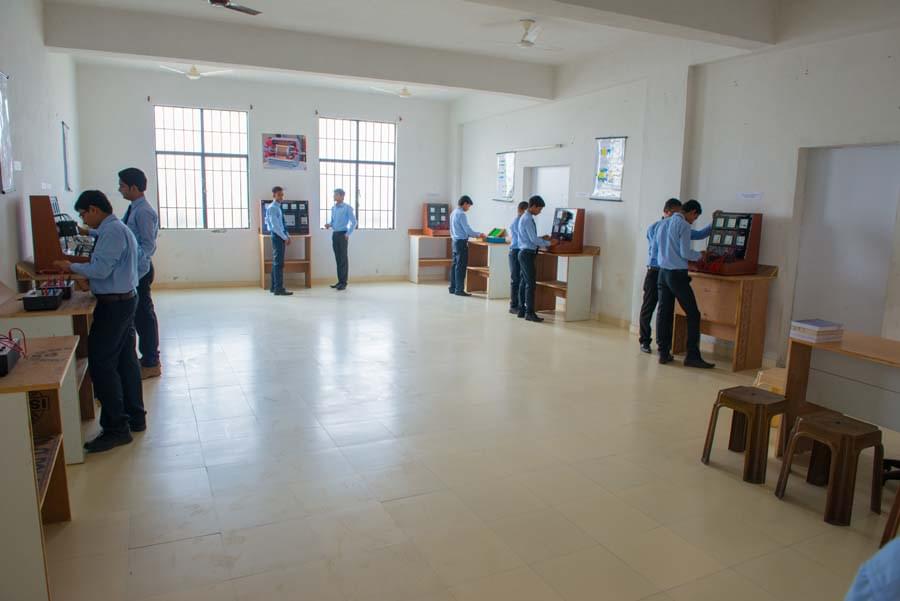 ACE College Of Engineering & Management Agra Infrastructure photo 2