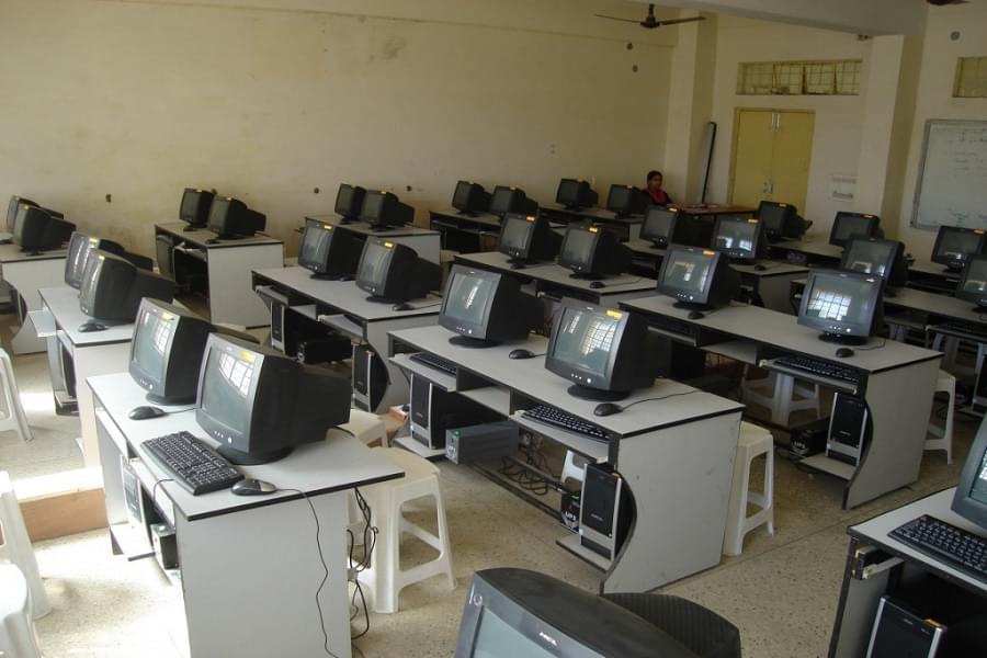 Guru Ramdas Khalsa Institute of Science & Technology Jabalpur Facilities photo 4