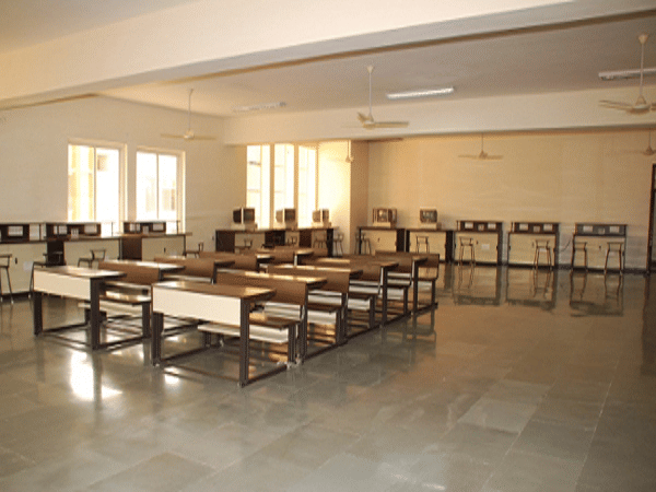 Chameli Devi School of Engineering Indore Building & Infrastructure photo 3